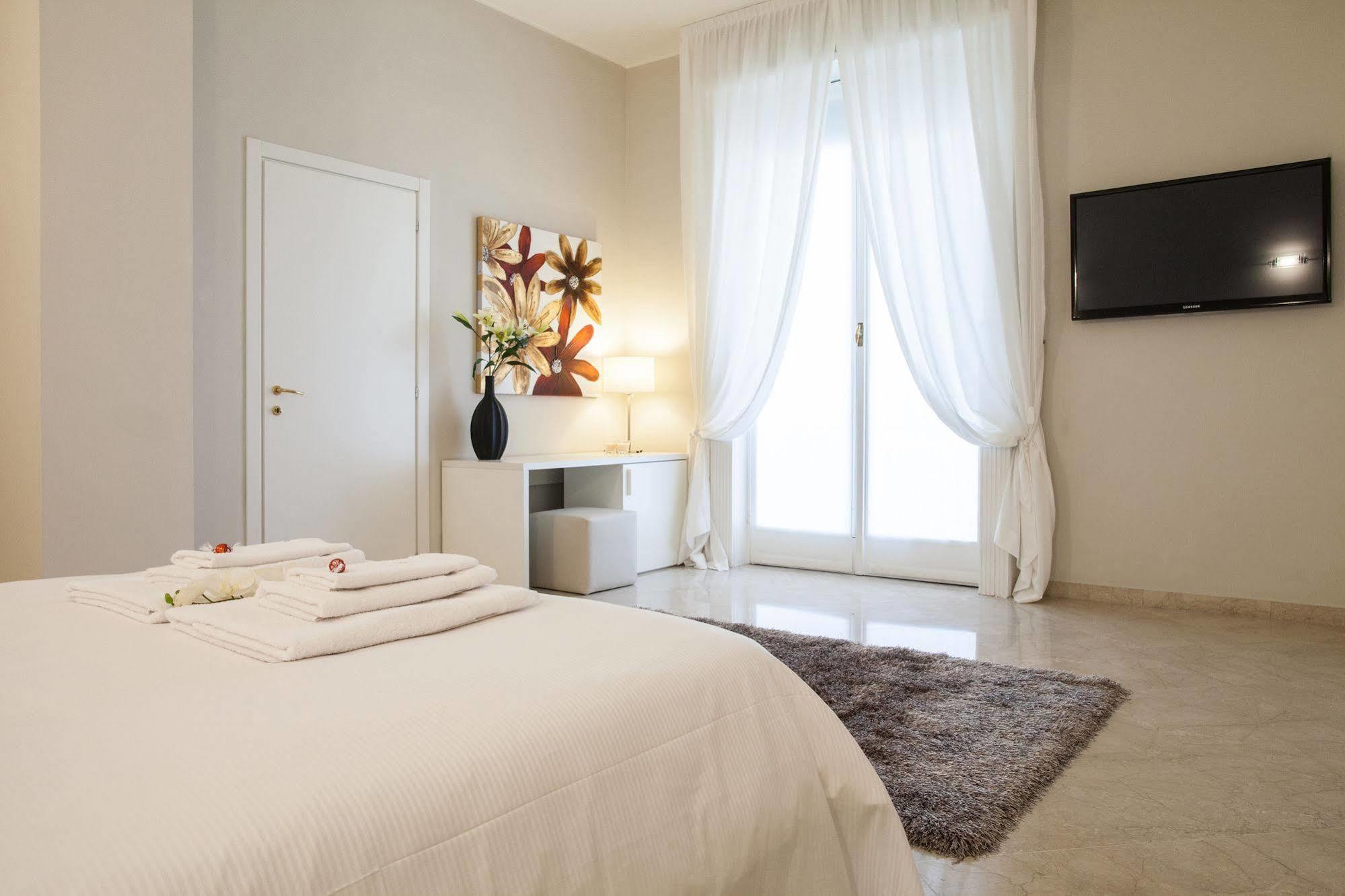 Milan Royal Suites Eksteriør bilde