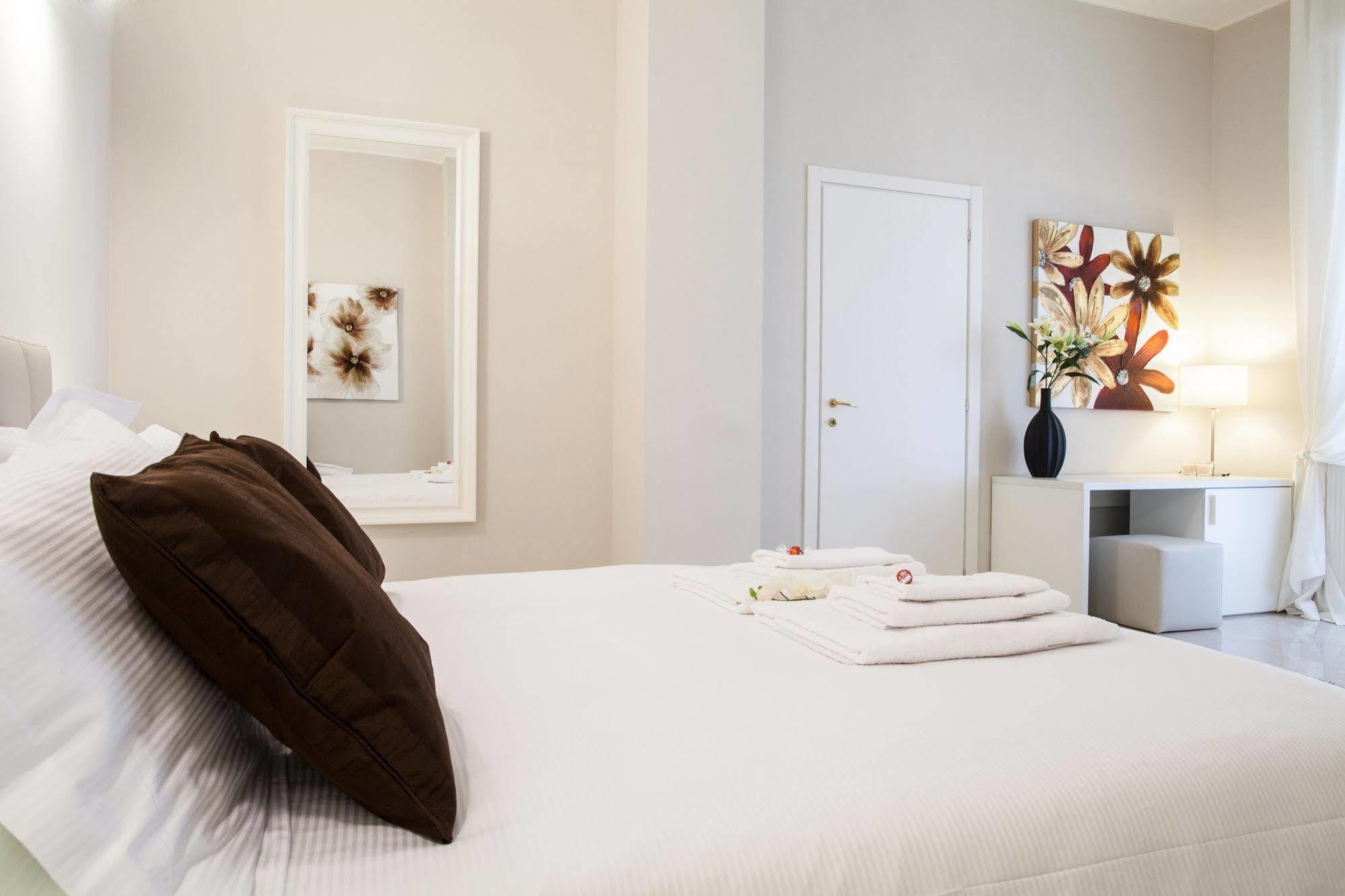 Milan Royal Suites Eksteriør bilde