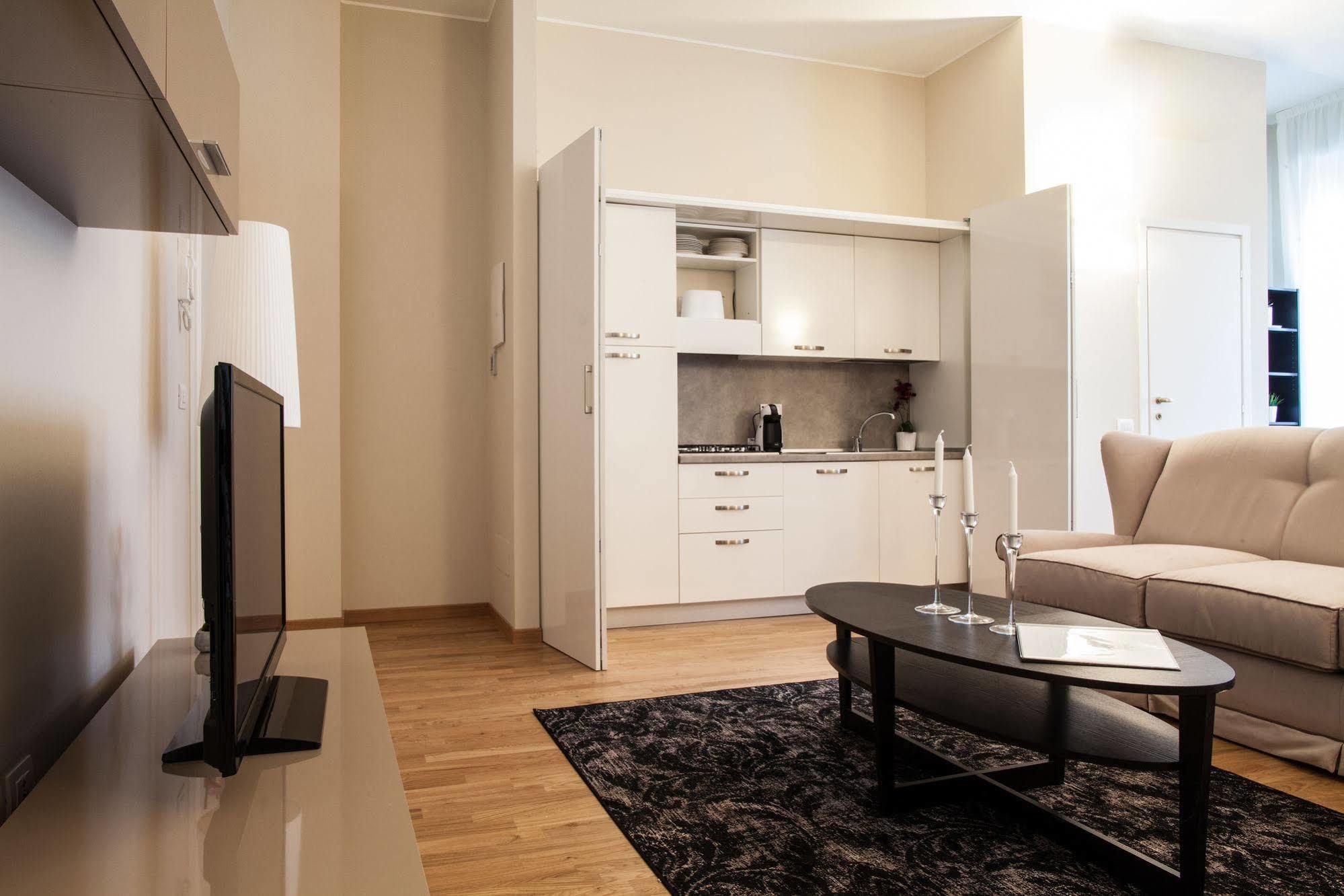 Milan Royal Suites Eksteriør bilde