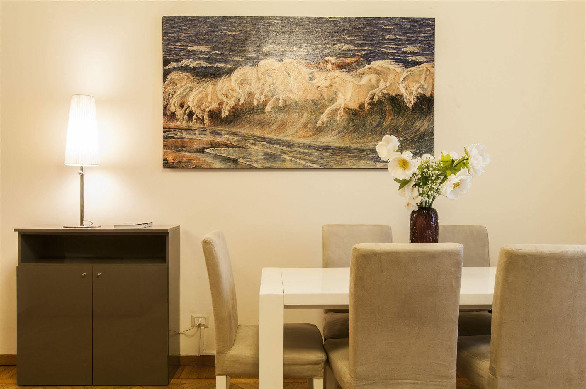 Milan Royal Suites Eksteriør bilde